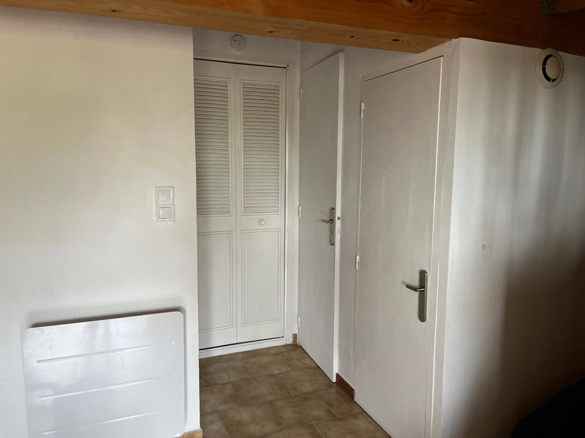 Duplex Lumineux Sur Gde Terrasse, Balneo Double, Parking Prive, Clim, Local Velos Entraigues-sur-la-Sorgue Exterior photo